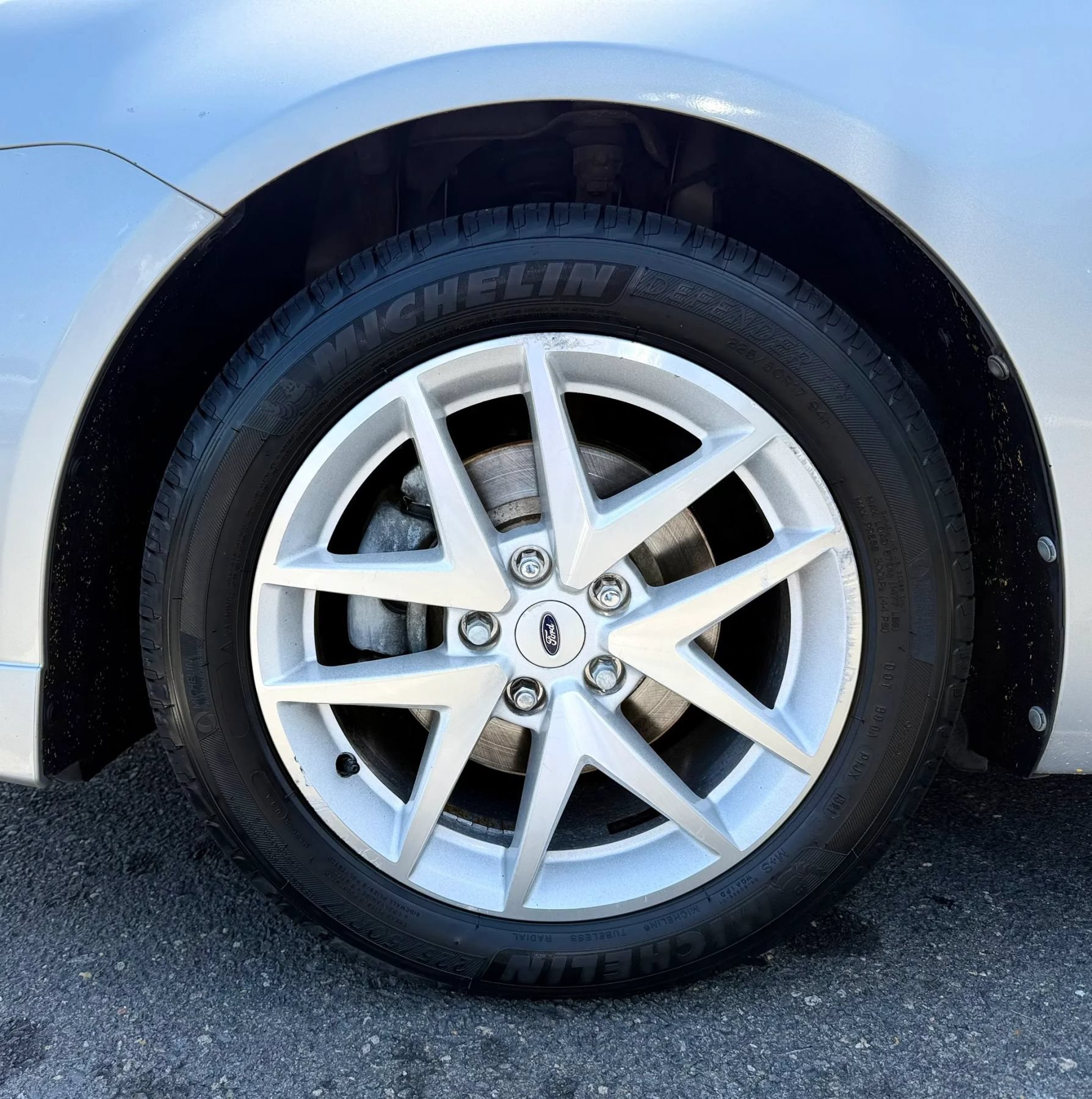 Used 2011 Ford Fusion SEL FWD image 42