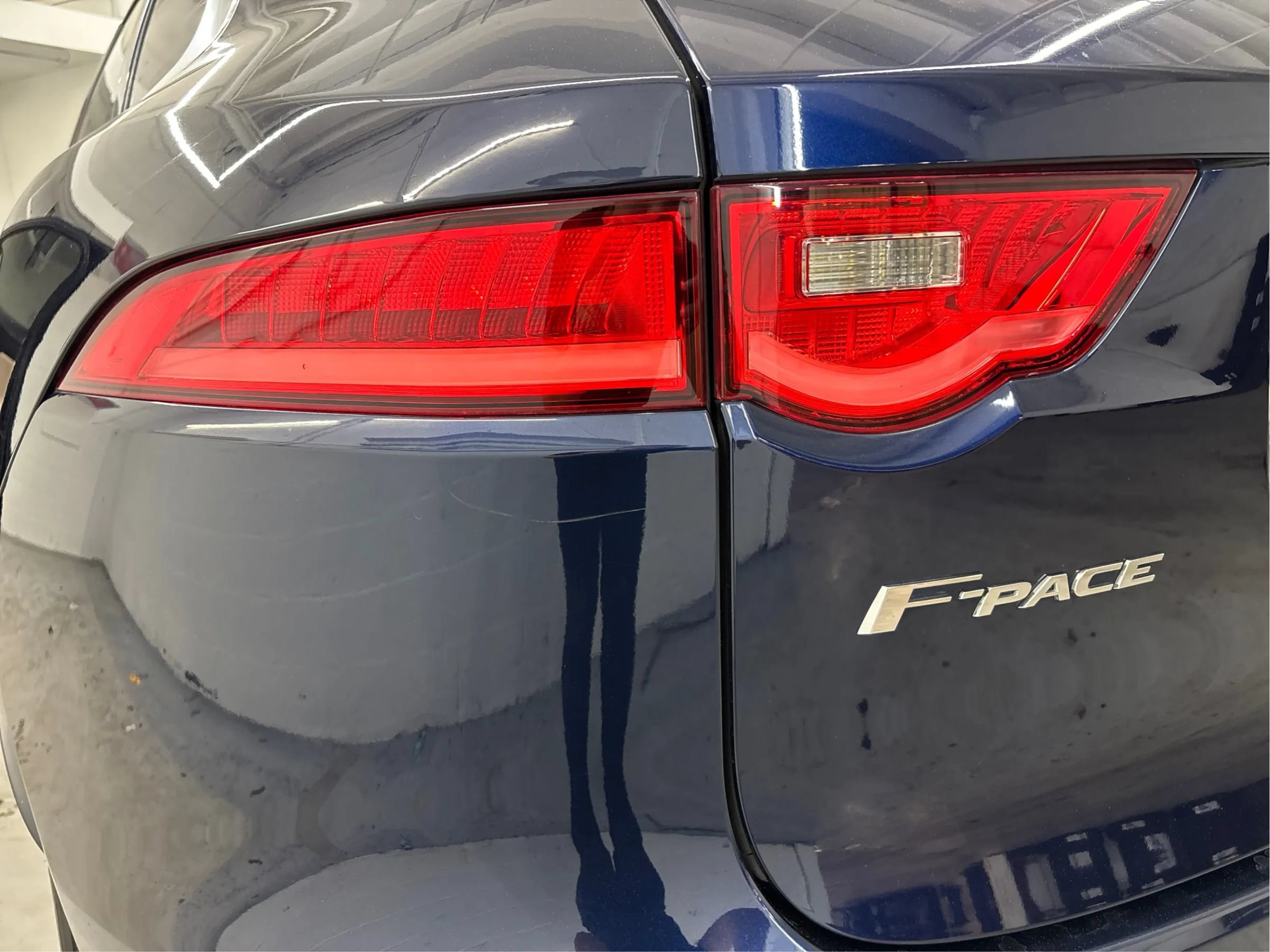 Used 2020 Jaguar F-PACE Premium AWD/4WD image 33