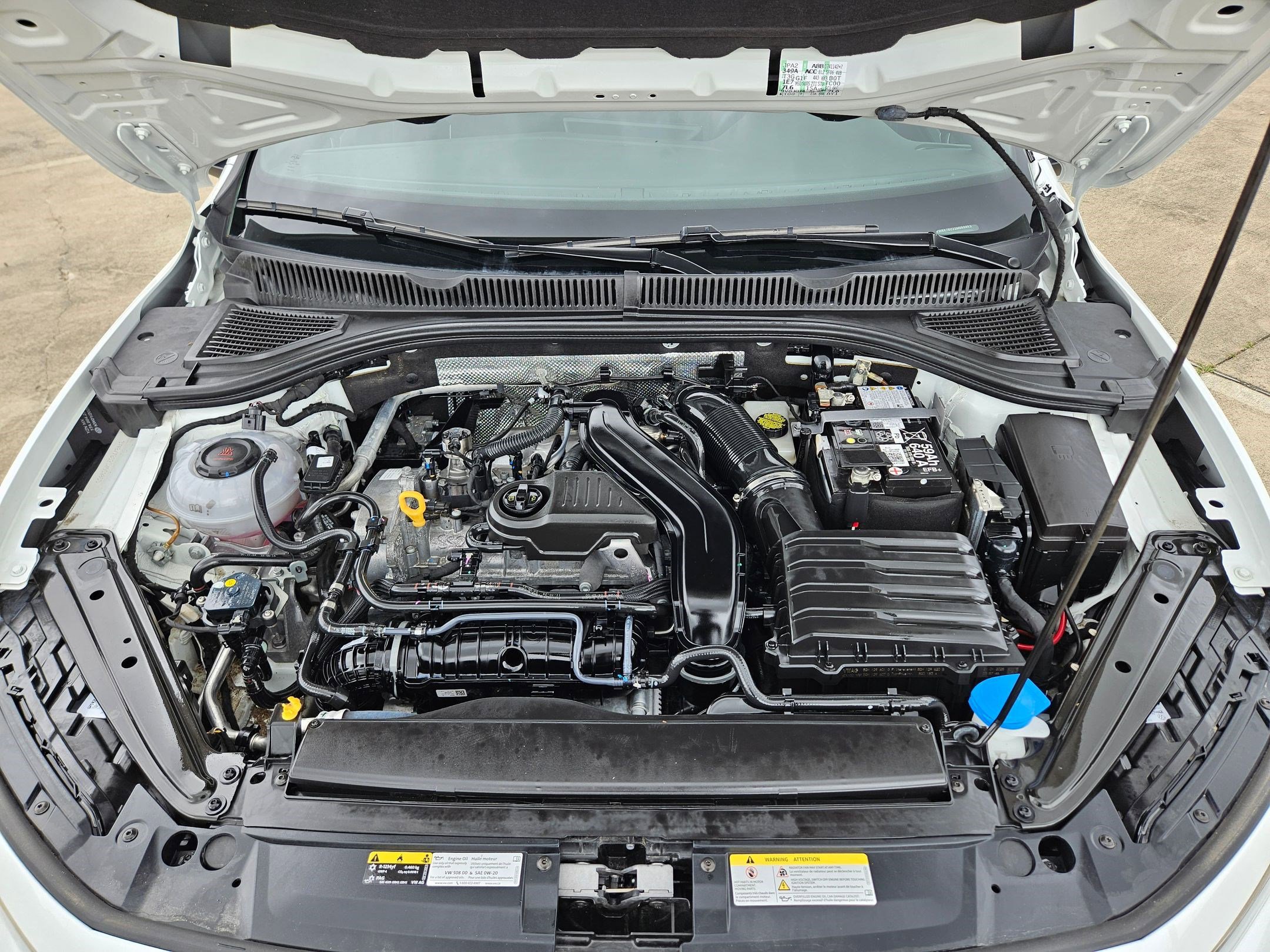 Used 2025 Volkswagen Jetta Sport image 30