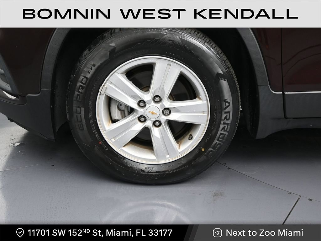 Used 2021 Chevrolet Trax LS image 9