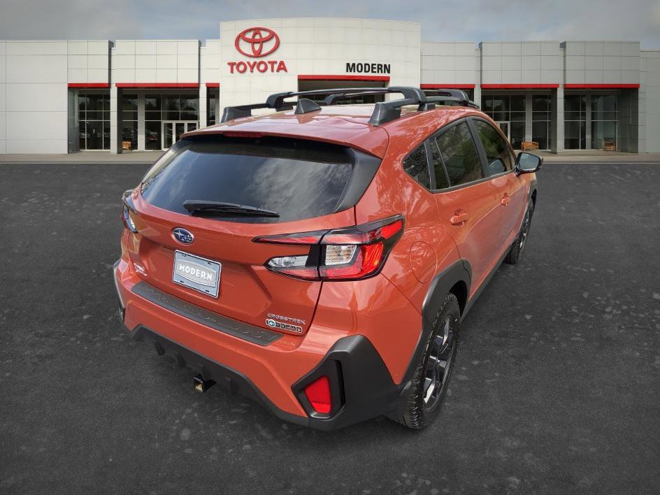 Used 2025 Subaru Crosstrek 2.0i Premium w/ Convenience Package #2 image 5