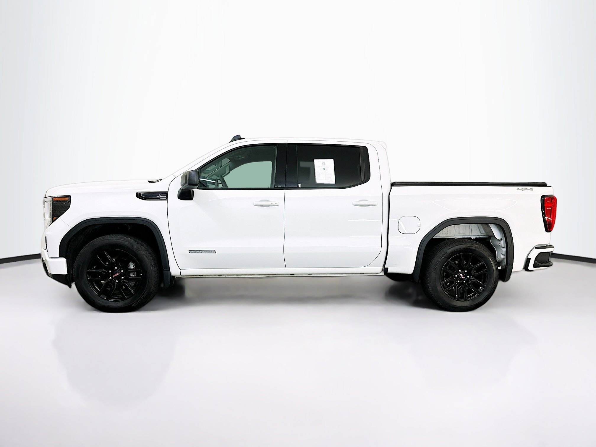 Used 2024 GMC Sierra 1500 Elevation image 4