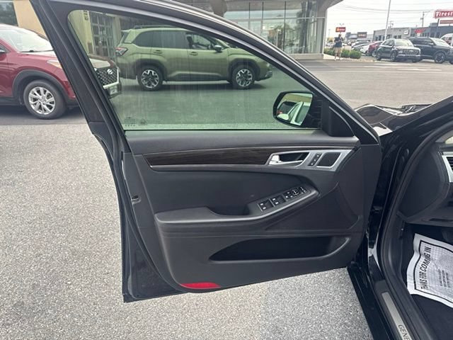 Used 2020 Genesis G80 3.8 RWD image 7
