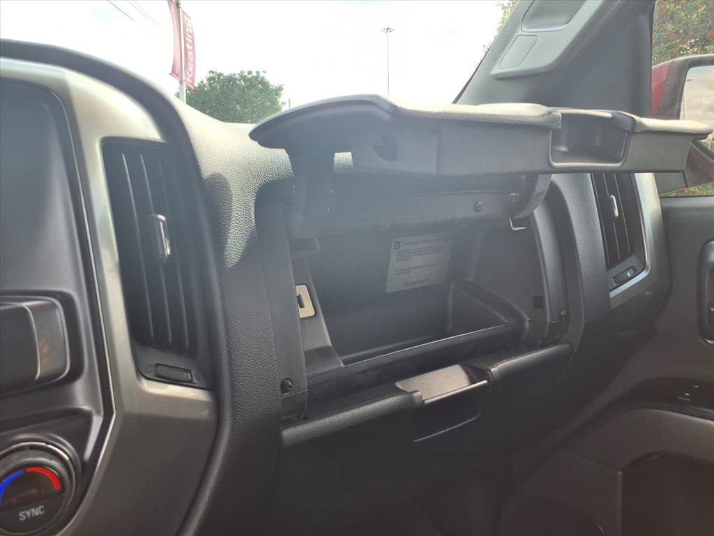 Used 2018 Chevrolet Silverado 1500 LT w/ LT Eassist Package RWD image 27