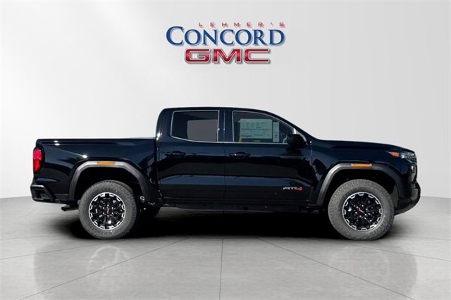 New 2026 GMC Canyon AT4 image 3