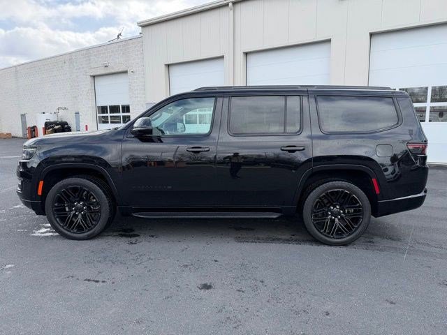 Used 2022 Jeep Wagoneer Series III image 2