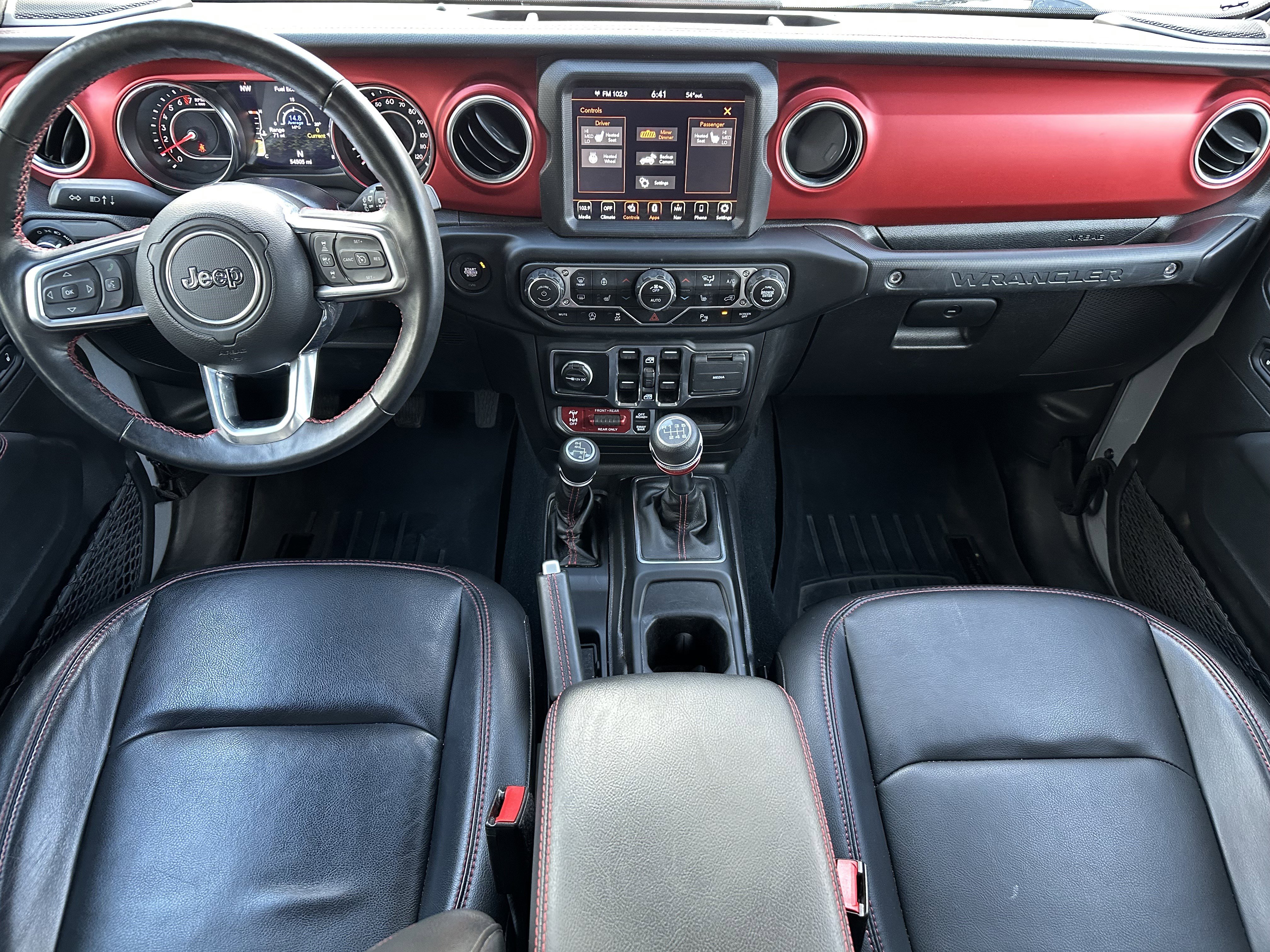 Used 2022 Jeep Wrangler Unlimited Rubicon w/ LED Lighting Group AWD/4WD image 10