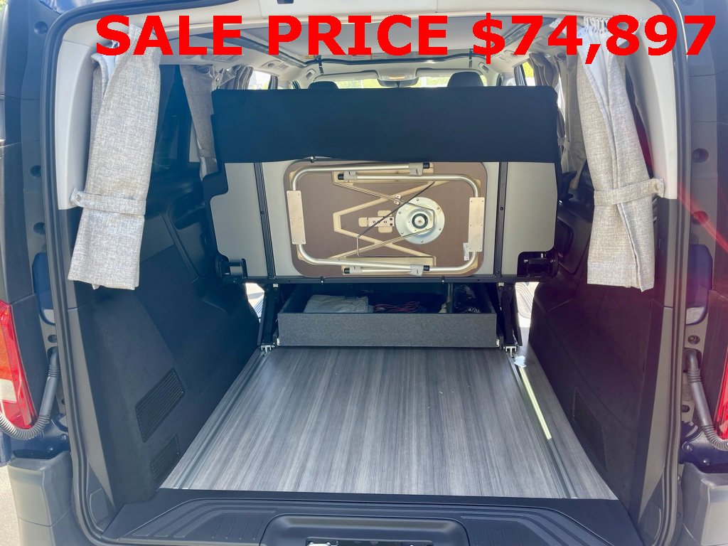 New 2023 Mercedes-Benz Metris Passenger image 9