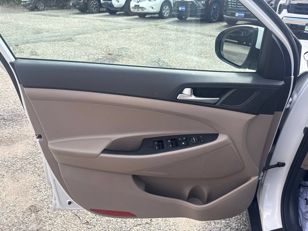 Used 2019 Hyundai Tucson Value AWD/4WD image 12