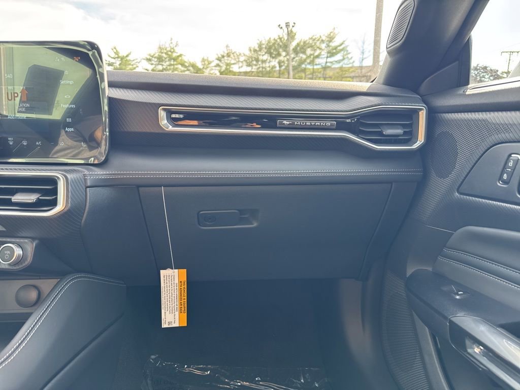 New 2025 Ford Mustang Premium image 18