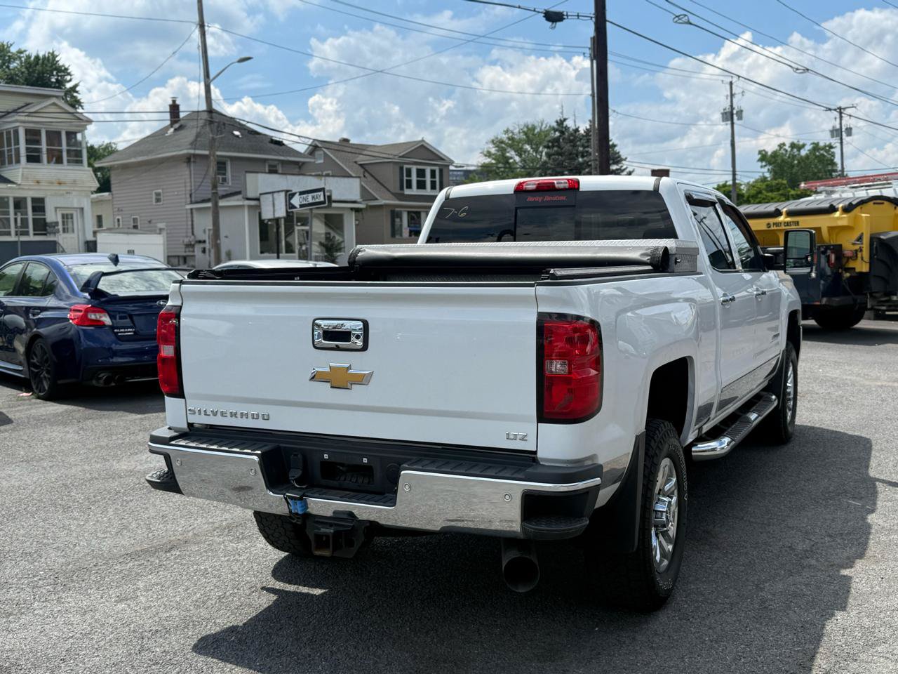 Used 2019 Chevrolet Silverado 2500 LTZ w/ Duramax Plus Package AWD/4WD image 6