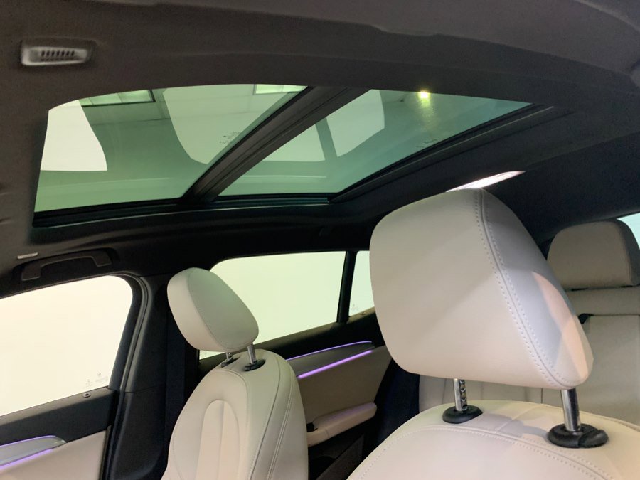 Used 2023 BMW X2 xDrive28i w/ M Sport Package image 17