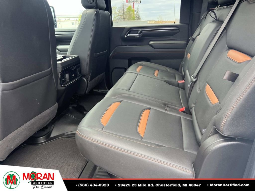 Used 2024 GMC Sierra 3500 AT4 w/ AT4 Premium Plus Package AWD/4WD image 12