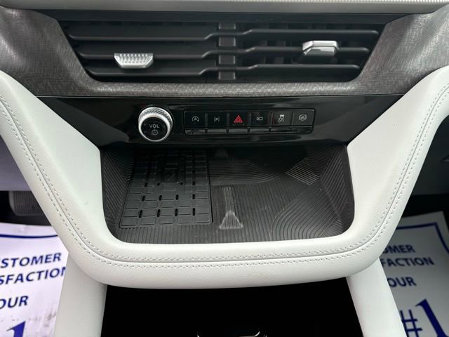 Used 2025 Ford Explorer Platinum w/ LUX Leather Package image 19