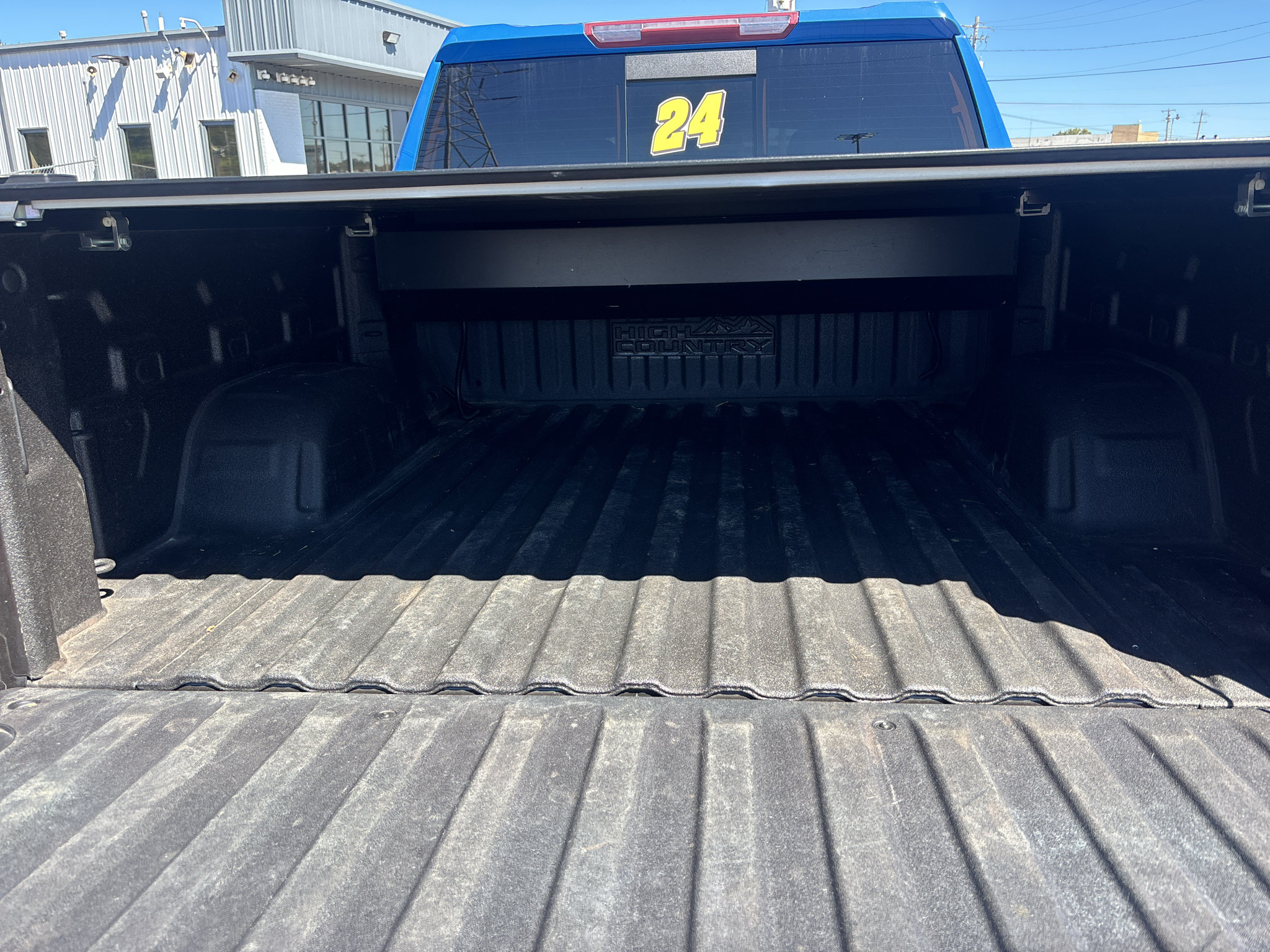 Used 2022 Chevrolet Silverado 1500 High Country AWD/4WD image 7