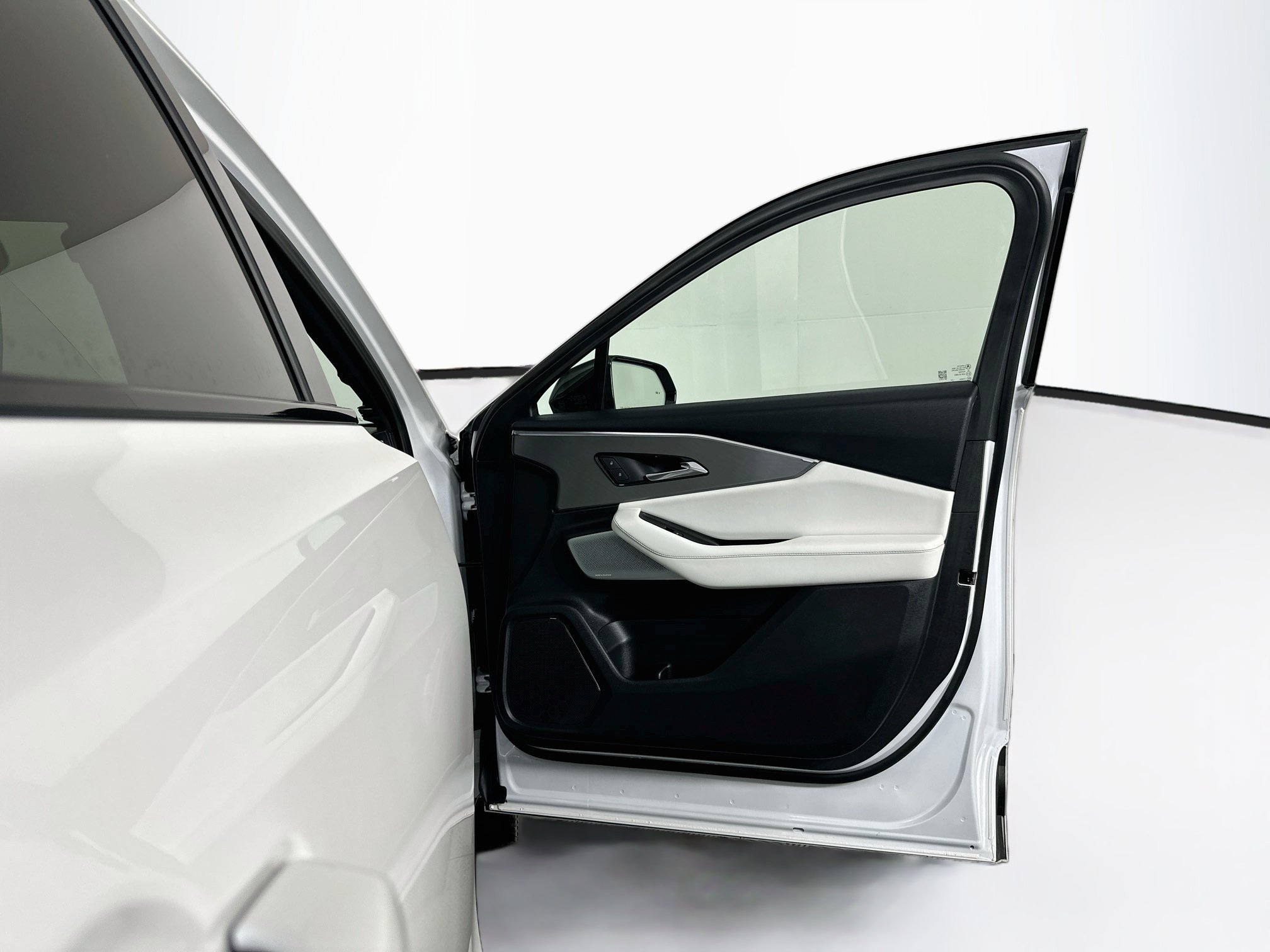 Used 2024 Acura ZDX A-Spec AWD/4WD image 34