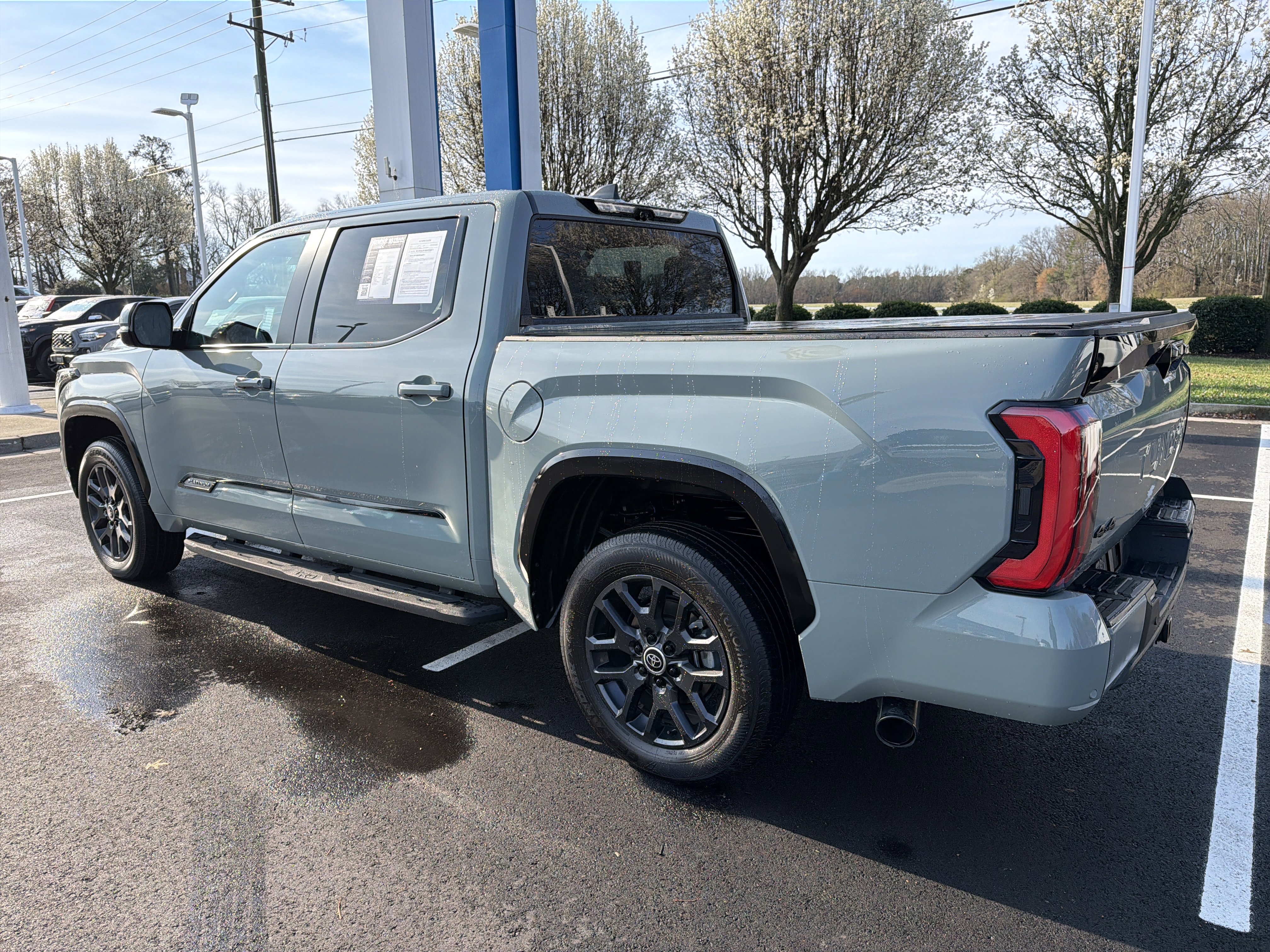 Used 2024 Toyota Tundra Platinum image 8