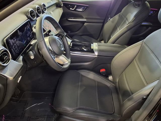 Used 2025 Mercedes-Benz GLC 350e 4MATIC image 18