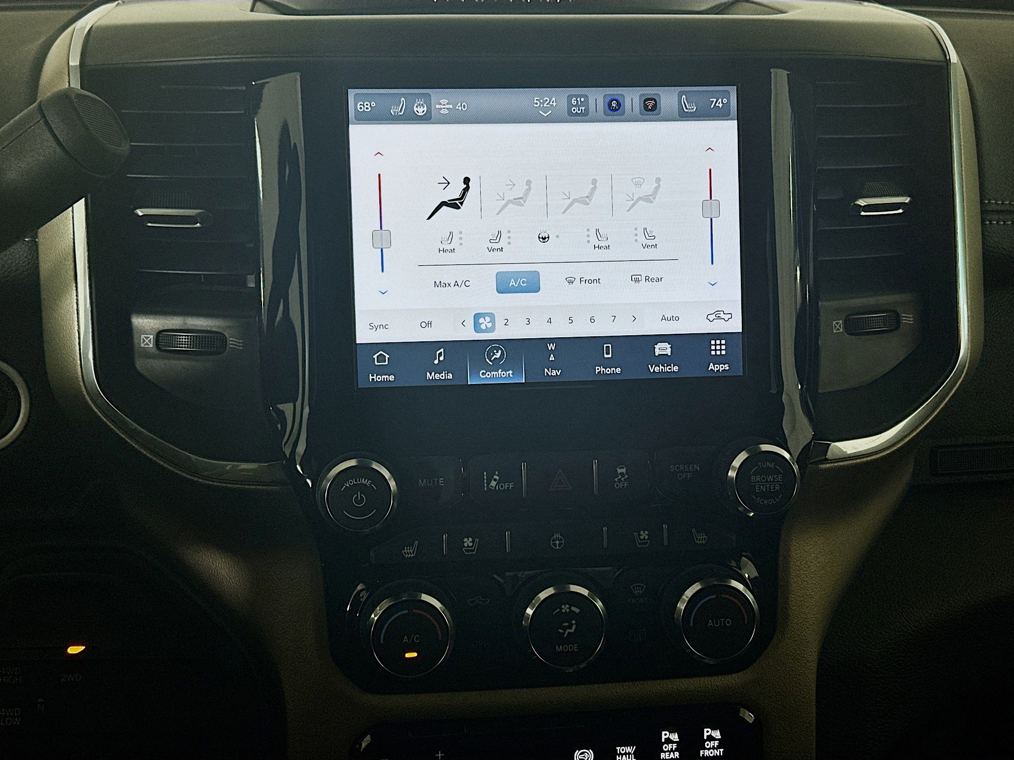 Used 2024 RAM 2500 Laramie w/ Safety Group image 24