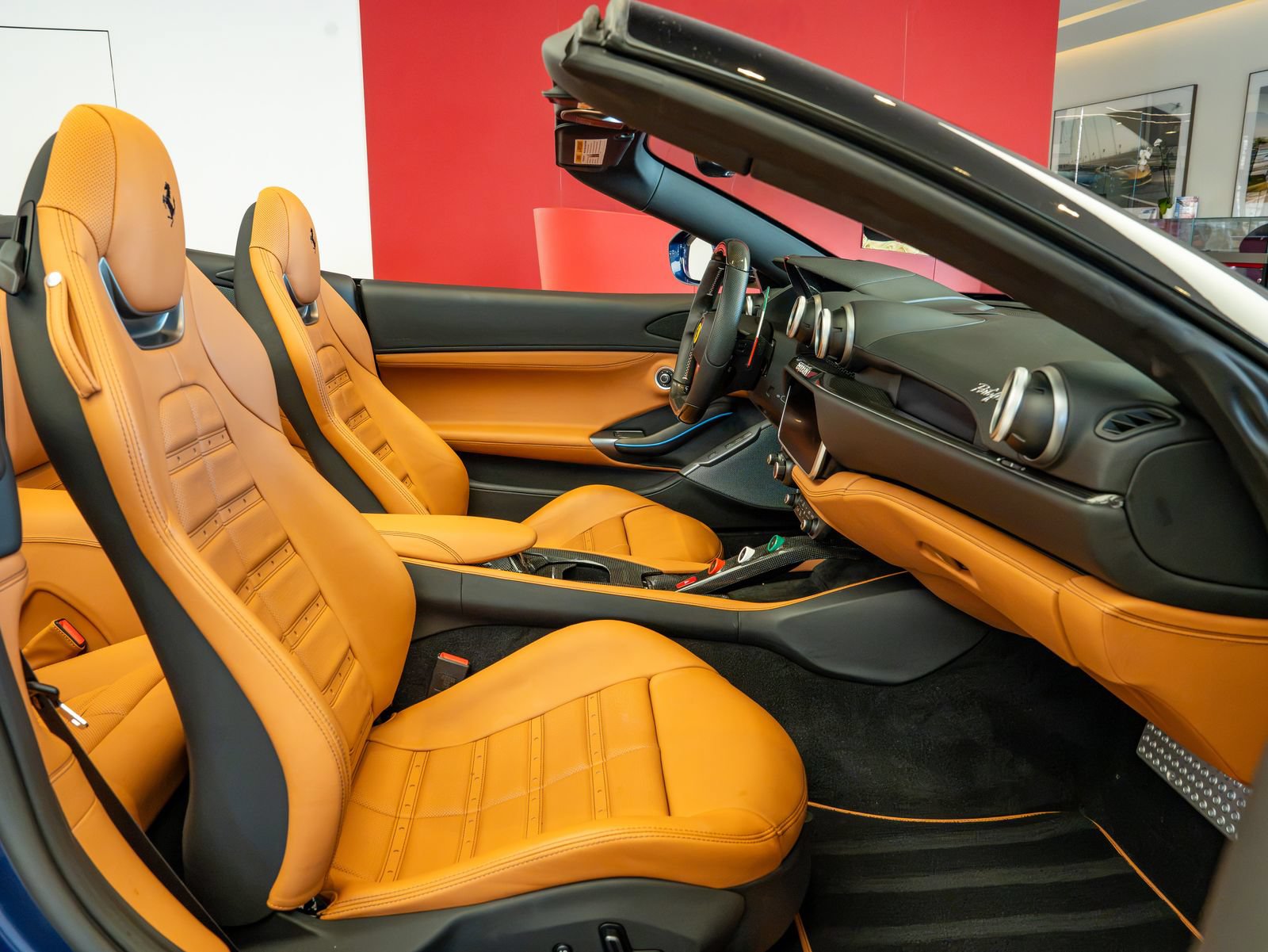 Certified 2023 Ferrari Portofino M RWD image 20