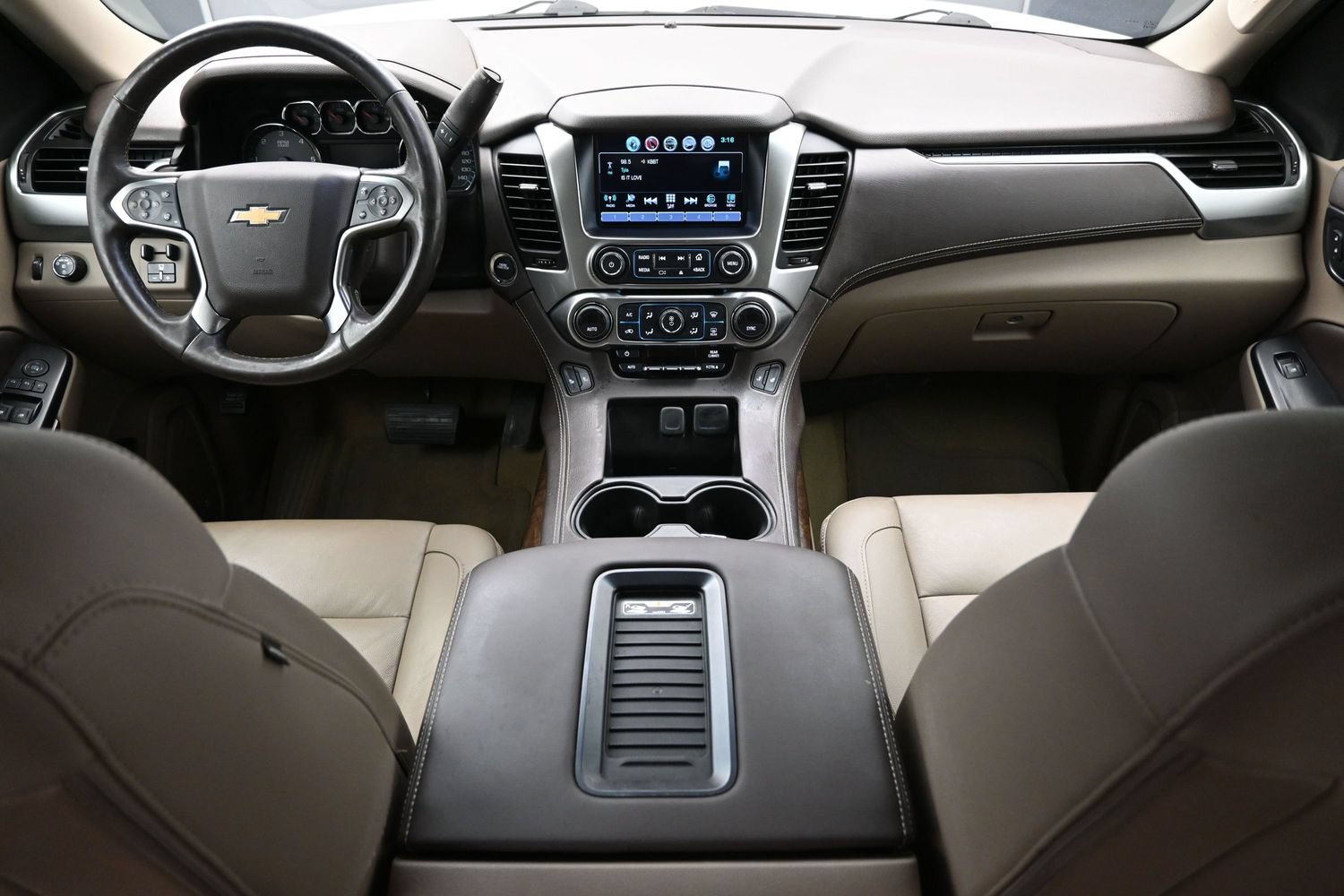 Used 2016 Chevrolet Tahoe LT w/ LT Signature Package RWD image 14