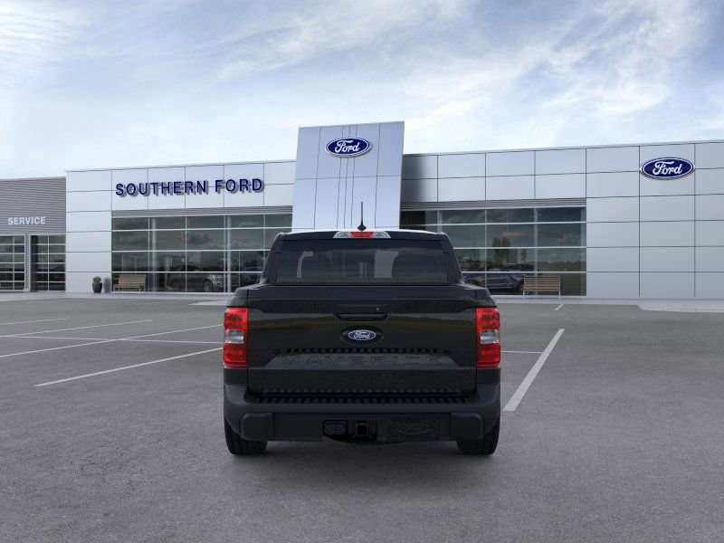 New 2025 Ford Maverick XLT w/ XLT Luxury Package image 5