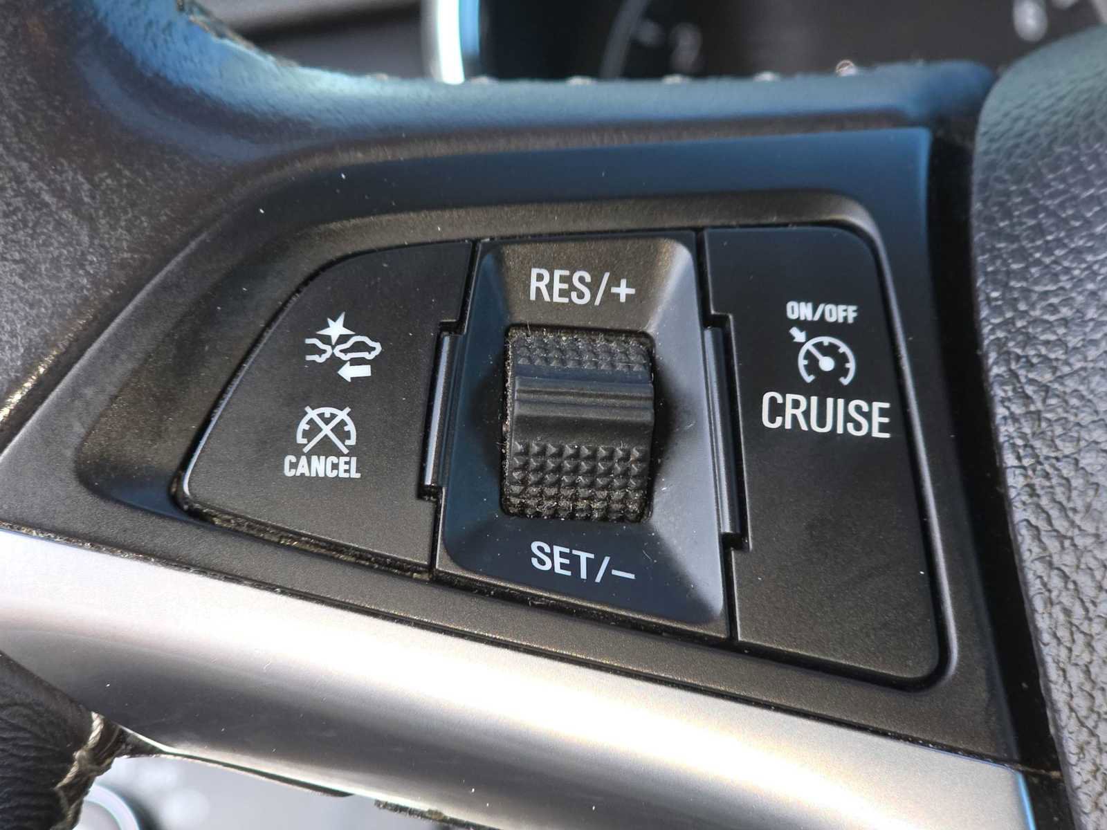 Used 2021 Buick Encore Preferred w/ Safety Package II image 26