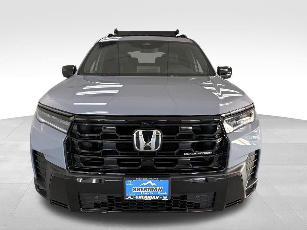 New 2026 Honda Pilot Black Edition image 4