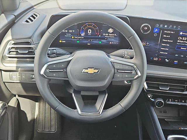 New 2027 Chevrolet Traverse LT FWD image 11
