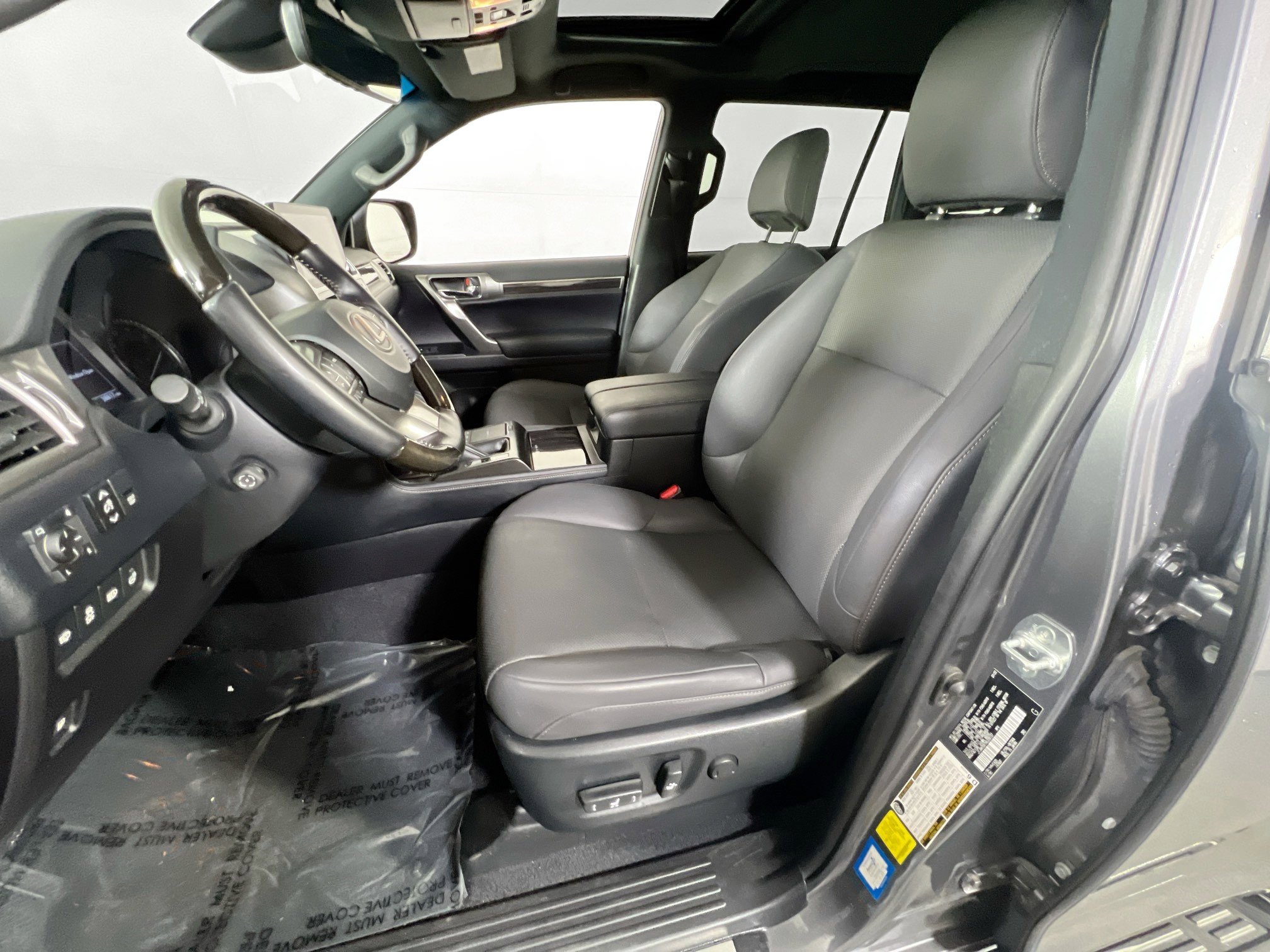 Used 2022 Lexus GX 460 Premium w/ Premium Package AWD/4WD image 21