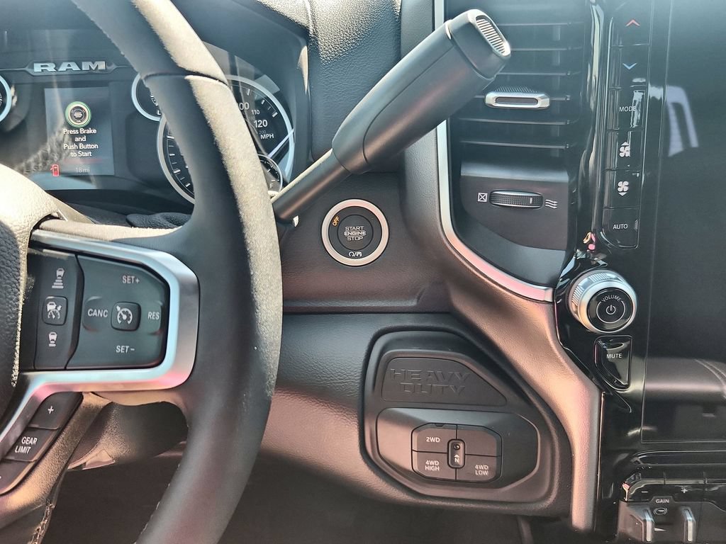 New 2026 RAM 3500 Big Horn AWD/4WD image 19