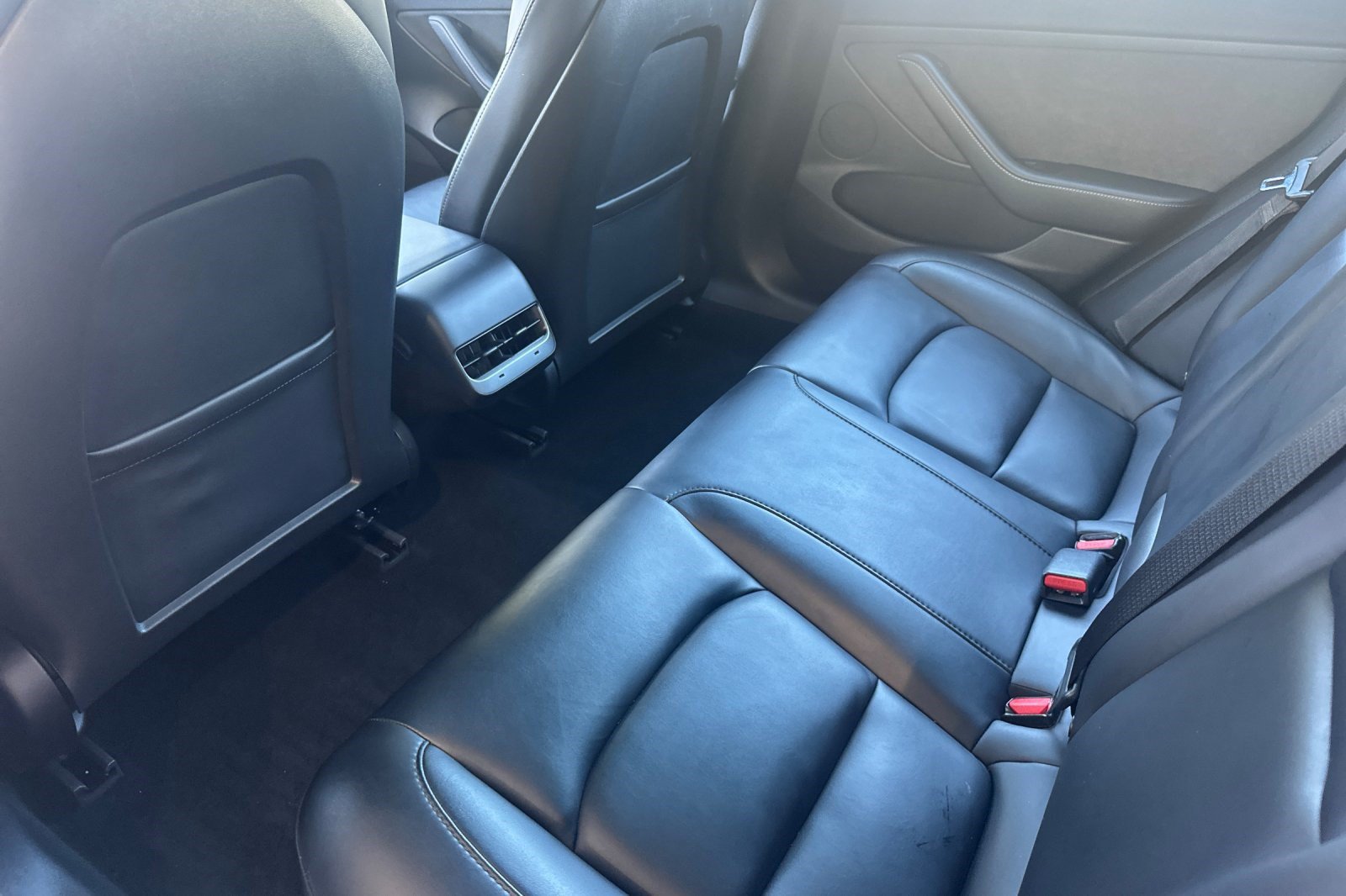Used 2021 Tesla Model 3 Standard Range Plus RWD image 15