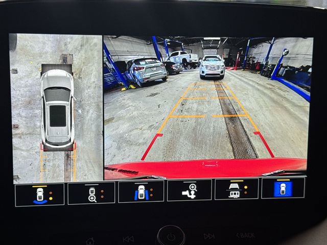 Certified 2023 Chevrolet Blazer RS w/ Driver Confidence II Package image 16