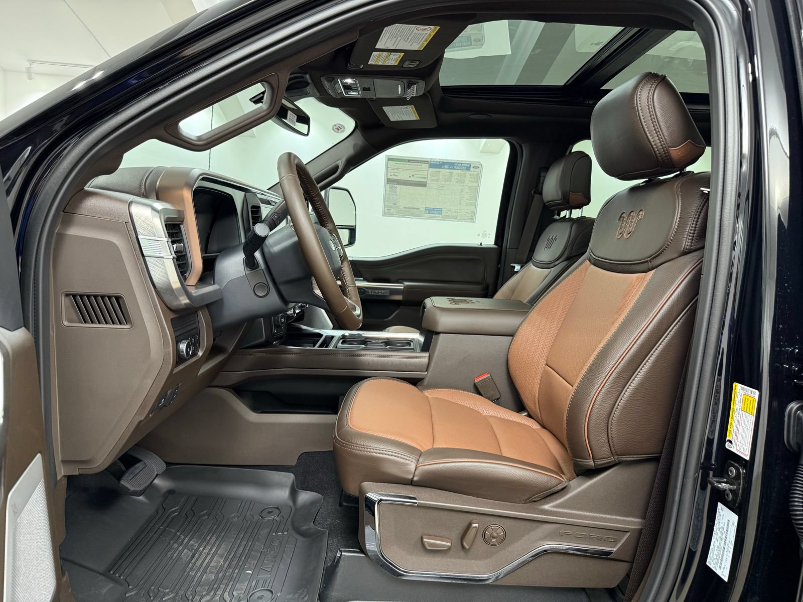 New 2026 Ford F250 King Ranch w/ Chrome Package AWD/4WD image 18