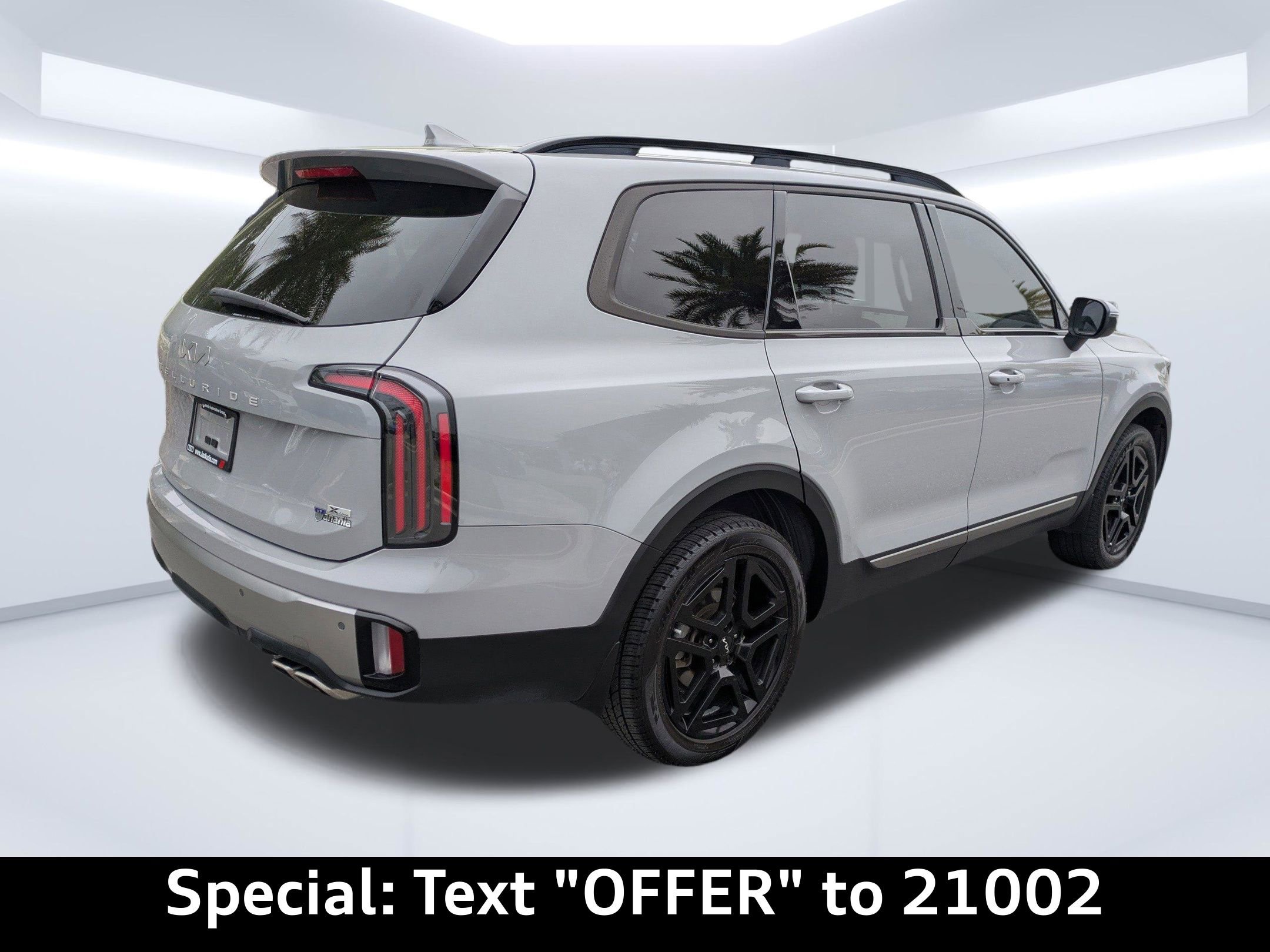 Used 2023 Kia Telluride EX X-Line image 2