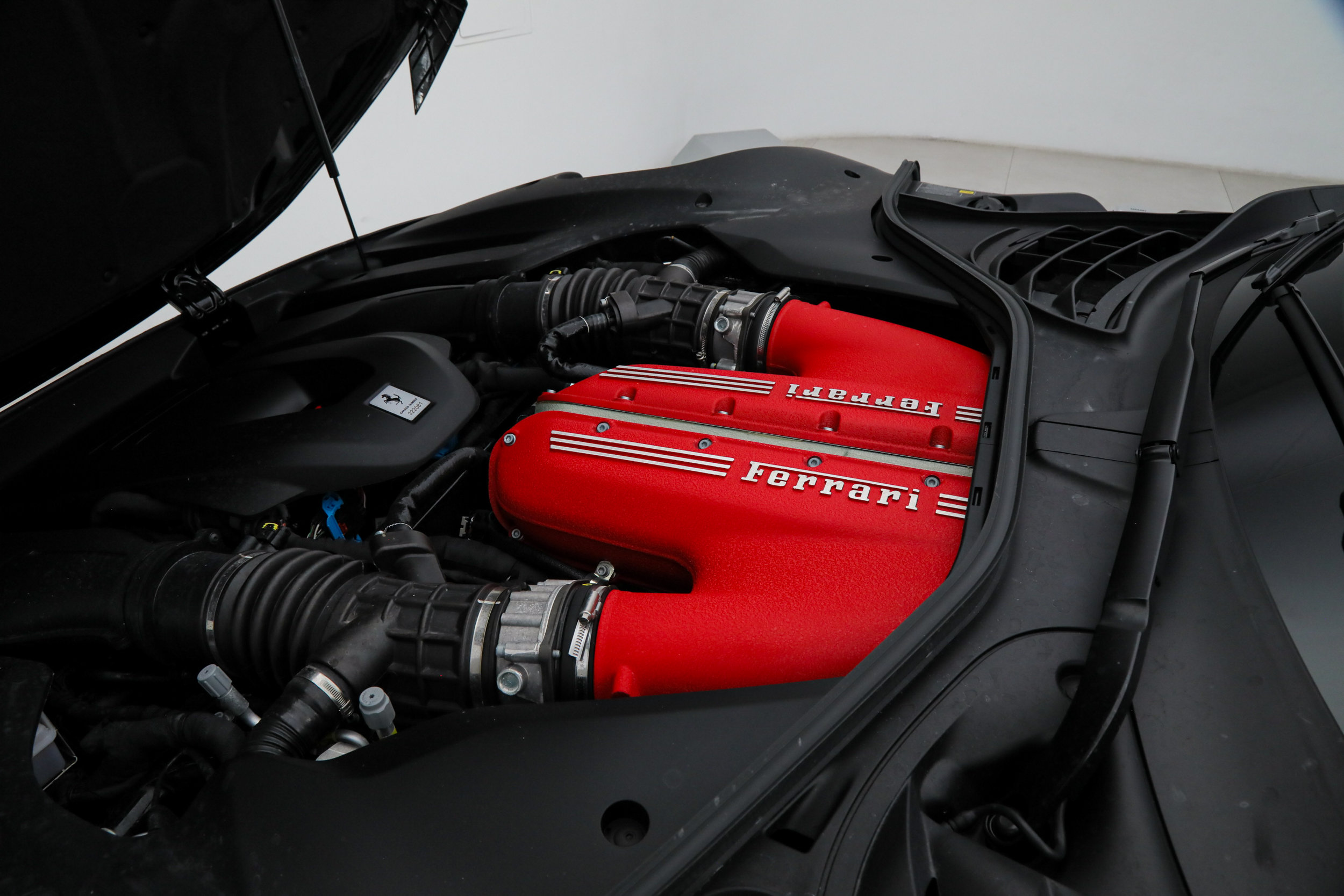 Certified 2025 Ferrari 12Cilindri RWD image 47