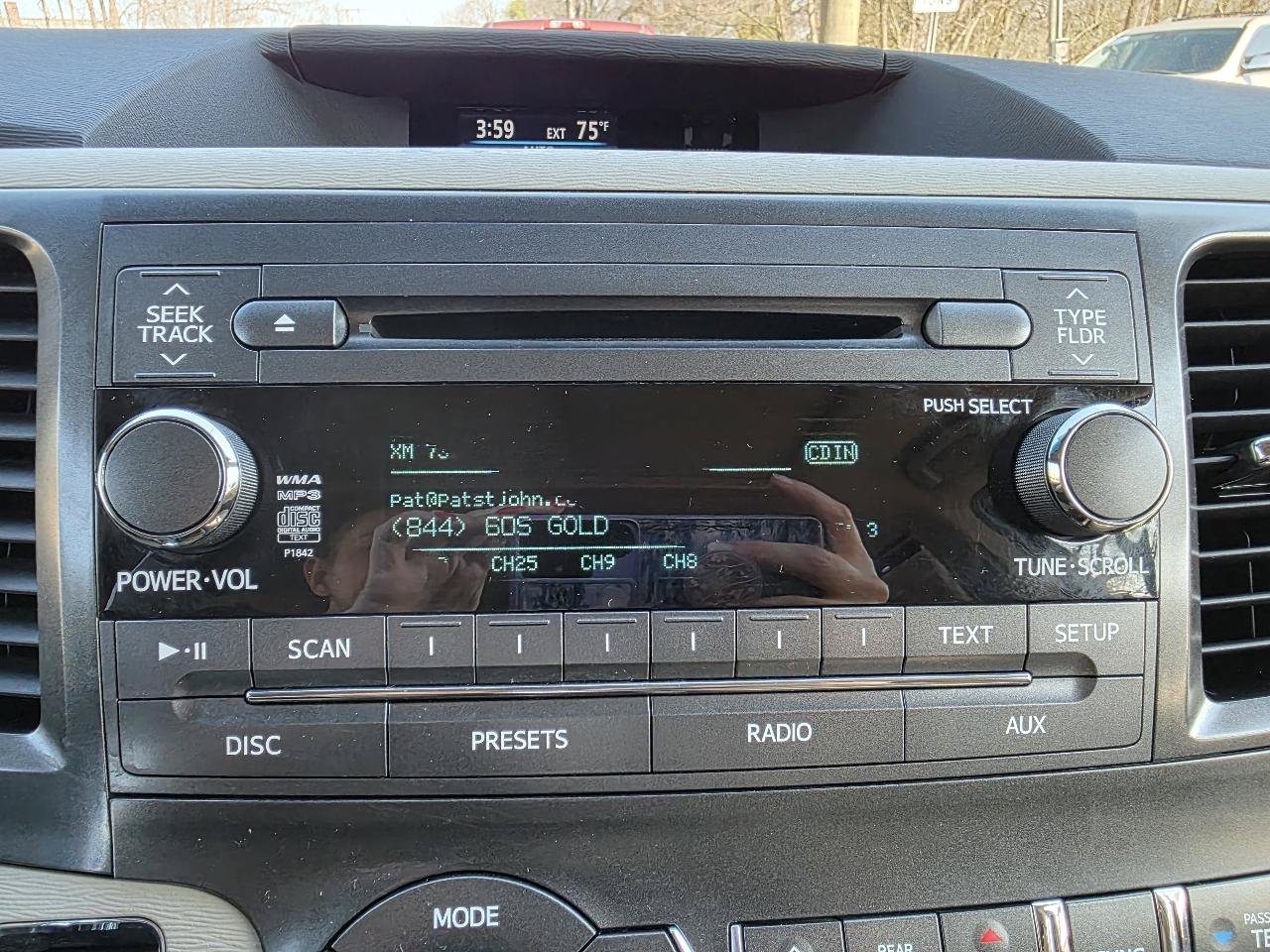 Used 2013 Toyota Sienna XLE FWD image 42