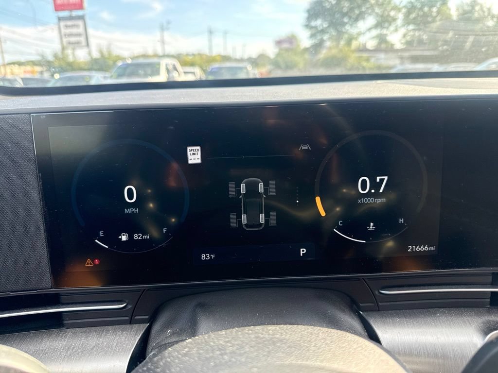 Used 2024 Hyundai Kona SEL w/ Convenience Package AWD/4WD image 12