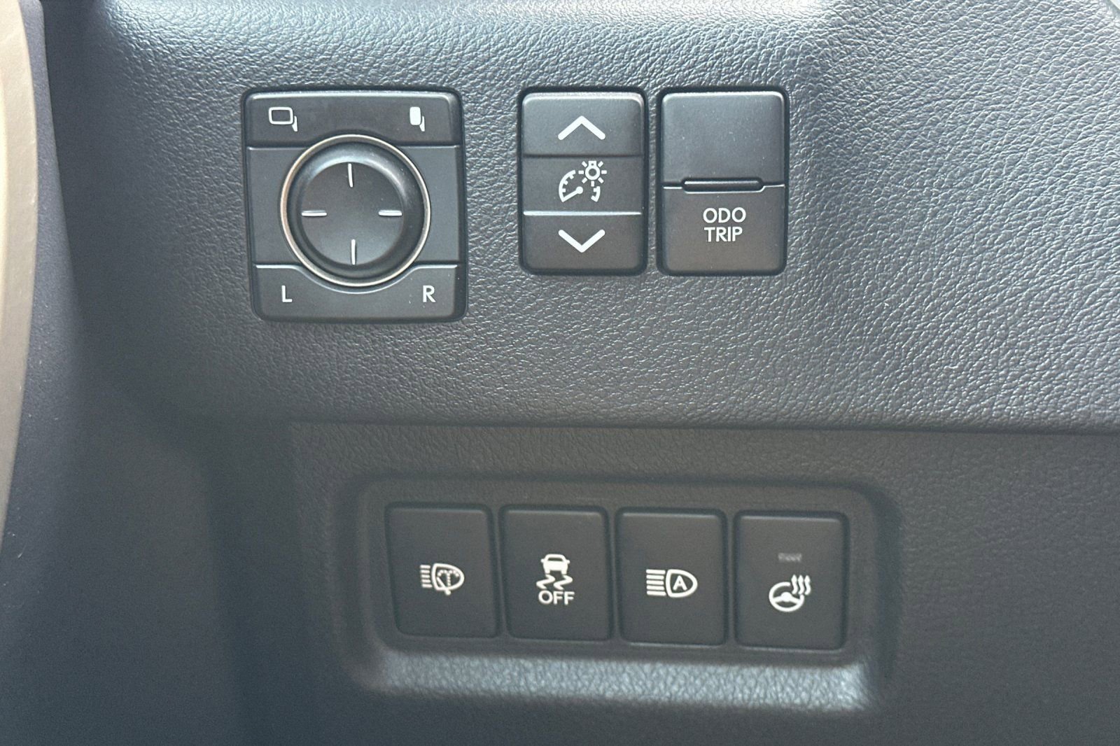 Used 2021 Lexus GX 460 Premium w/ Accessory Package image 40