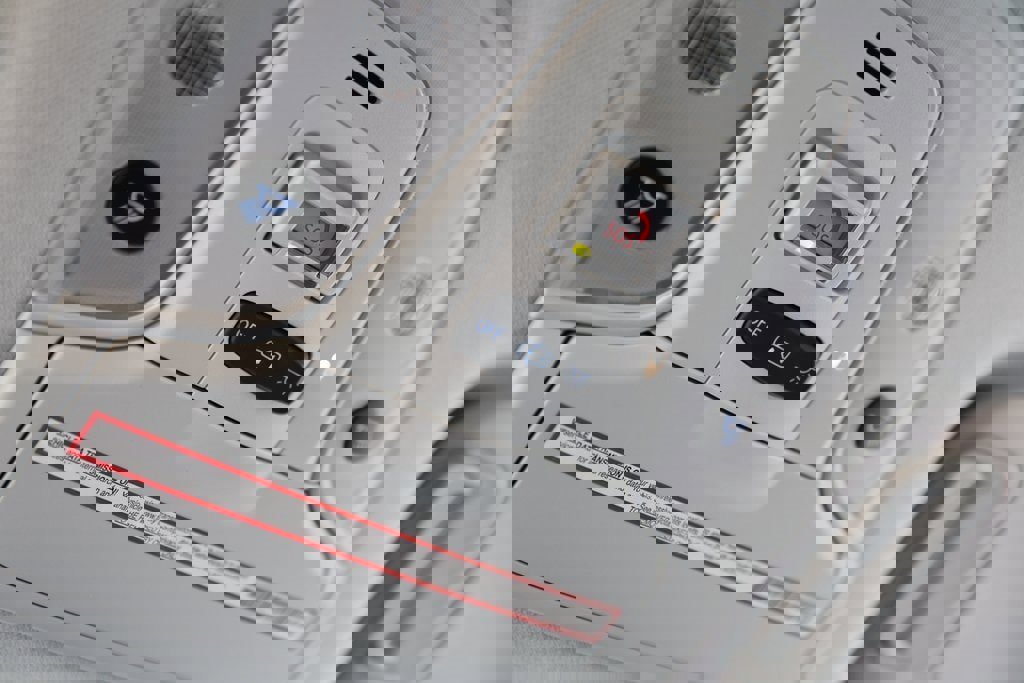 Certified 2022 Toyota Prius XLE w/ Advanced Technology Package image 31