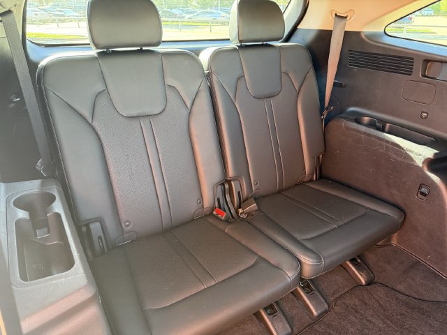 Used 2023 Kia Sorento SX FWD image 29