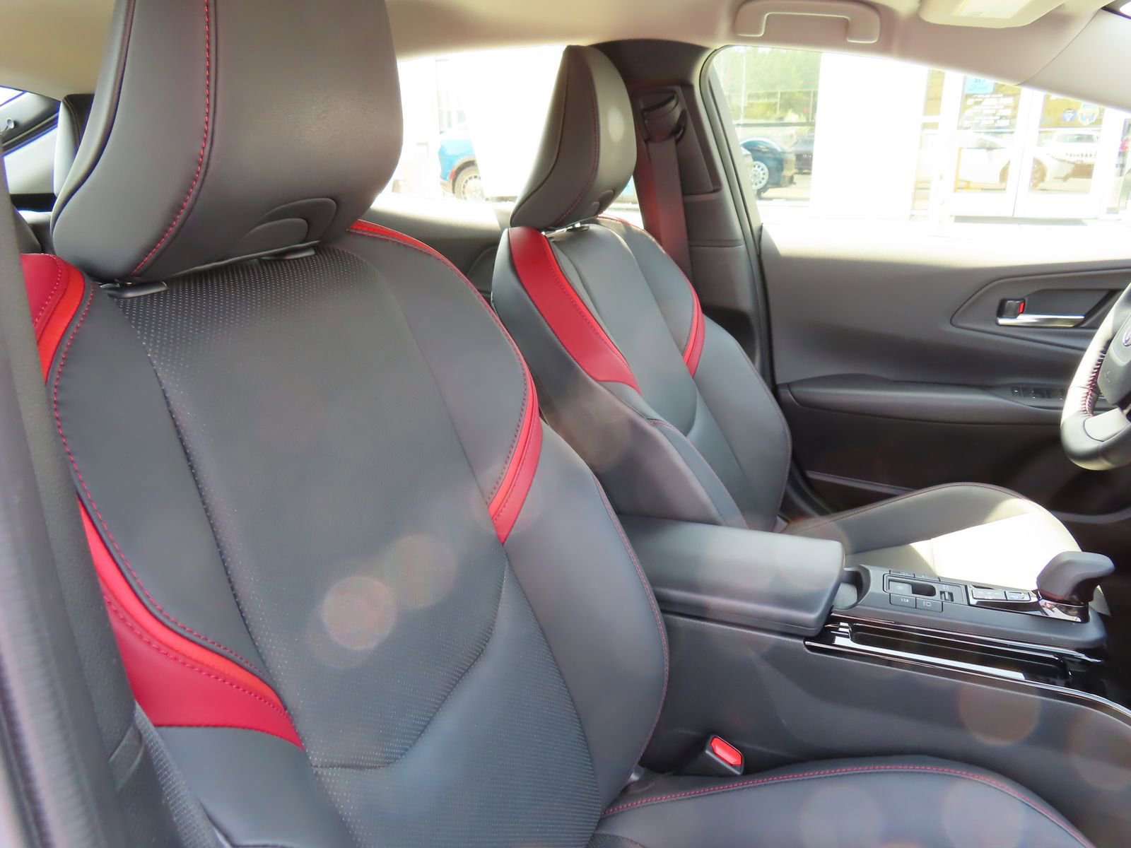 Used 2023 Toyota Prius Prime XSE Premium image 33