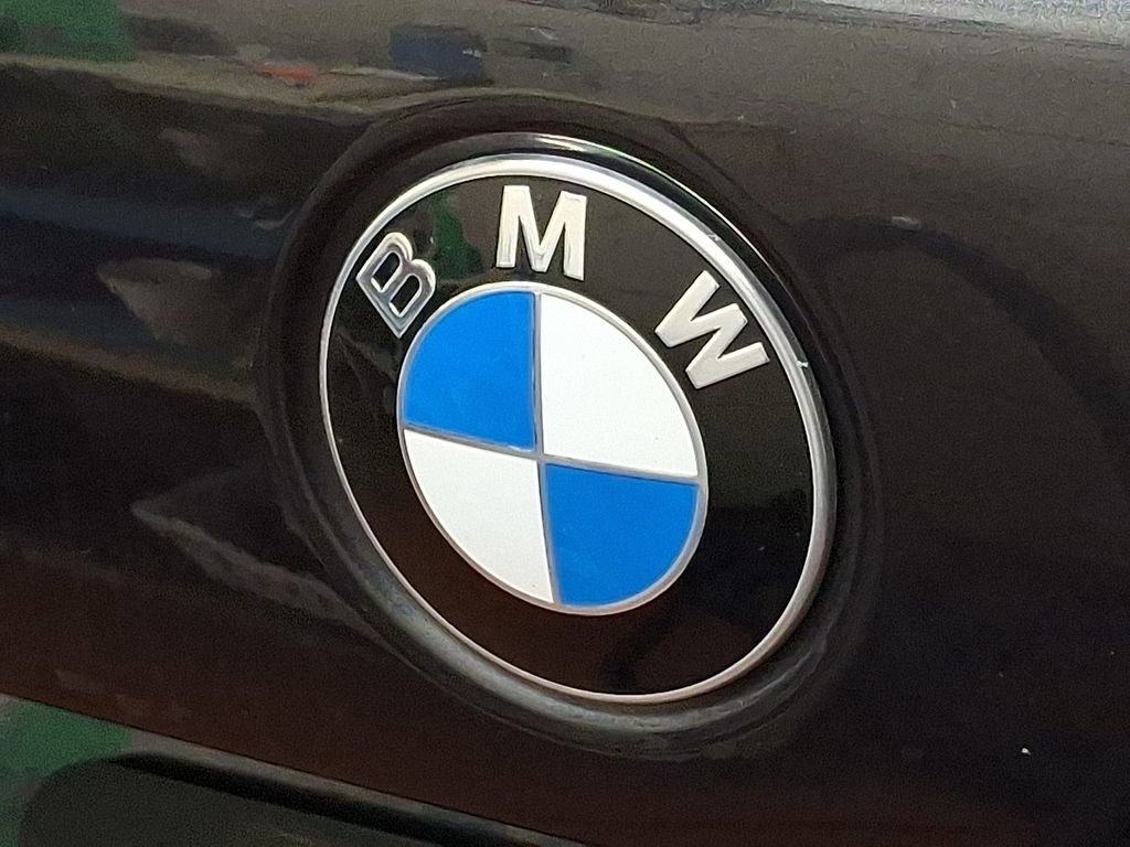 Used 2023 BMW X5 xDrive40i w/ Premium Package AWD/4WD image 31
