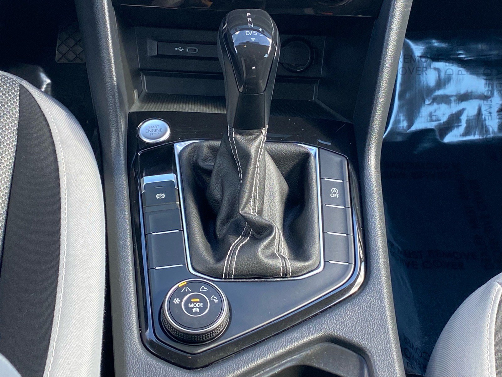Certified 2023 Volkswagen Taos S AWD/4WD image 10