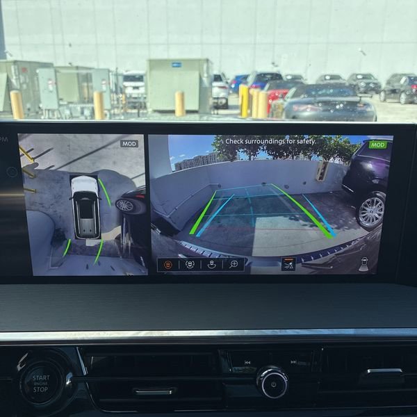 Used 2026 INFINITI QX80 4WD w/ Sport Exterior Package image 9