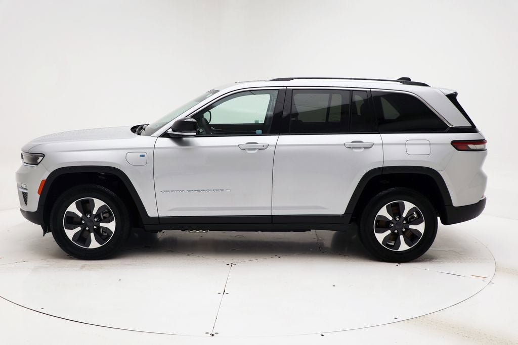 Used 2024 Jeep Grand Cherokee Limited 4xe AWD/4WD image 5