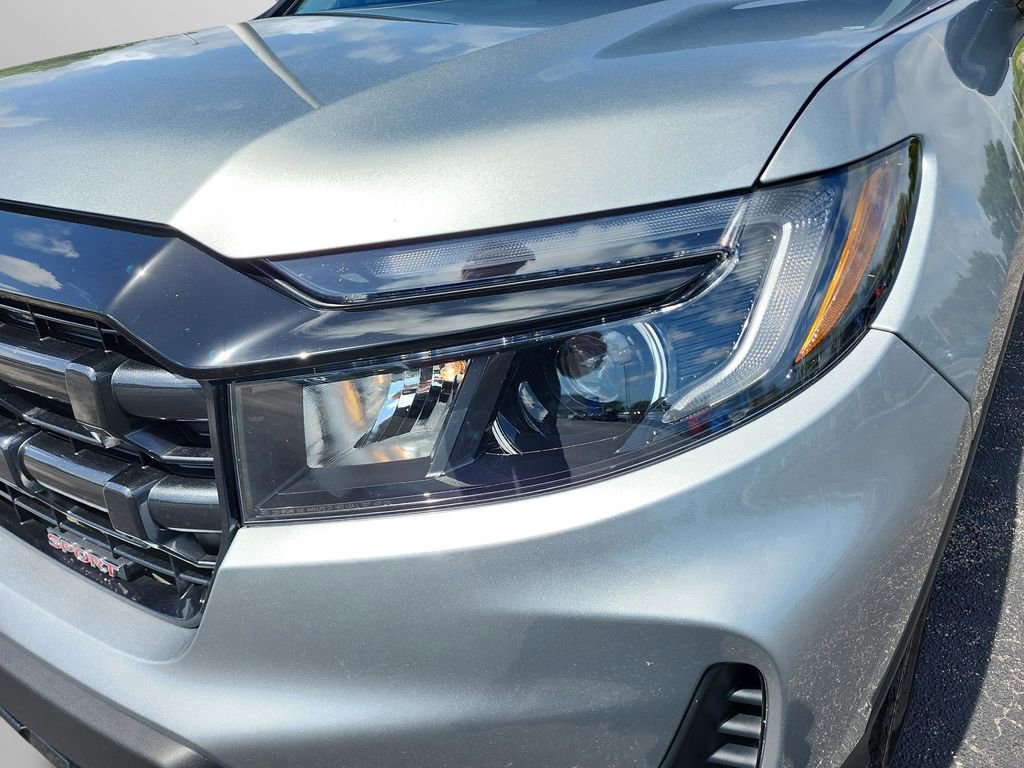 Used 2025 Honda Ridgeline Sport image 14