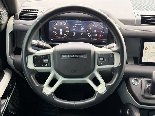 Used 2021 Land Rover Defender 110 X-Dynamic SE AWD/4WD image 13