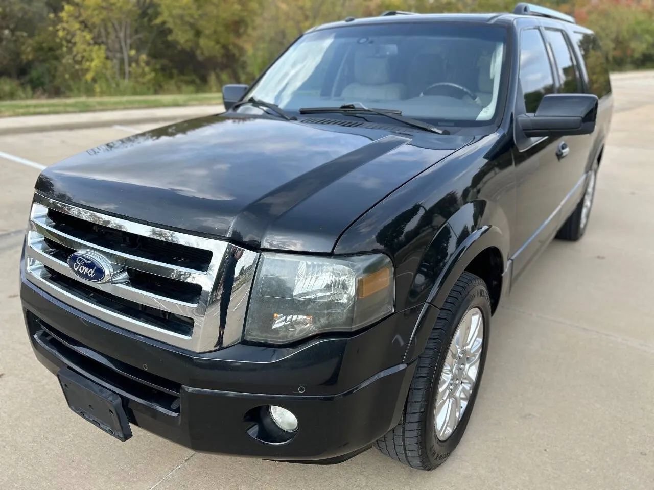 Used 2013 Ford Expedition EL Limited RWD image 2
