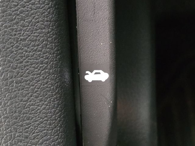 Used 2023 Hyundai Kona SEL FWD image 39
